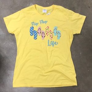 NEW.  Tee shirt.  Size M.